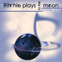 Ritchie plays to the Moon